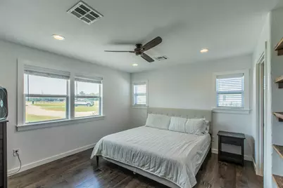 325 Grassy Way, Elm Mott, TX 76640 - Photo 10