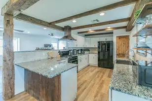 325 Grassy Wy, Elm Mott, TX 76640 - Photo 6