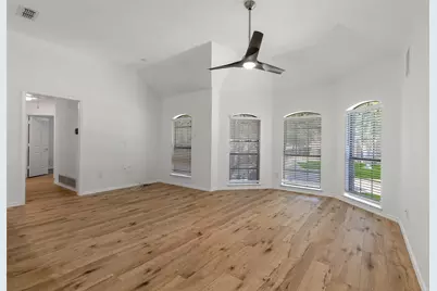 2601 Kimberly Drive, Grapevine, TX 76051 - Photo 14