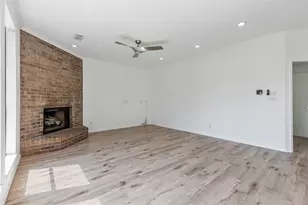 2601 Kimberly Dr, Grapevine, TX 76051 - Photo 10