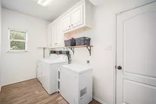 9600 Fox Hill Dr, Fort Worth, TX 76131 - Photo 32