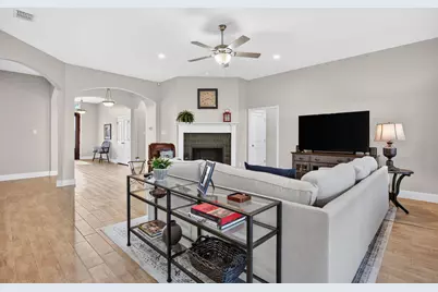 7208 Tour Trail, Benbrook, TX 76126 - Photo 12