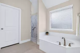 7208 Tour Trail, Benbrook, TX 76126 - Photo 24