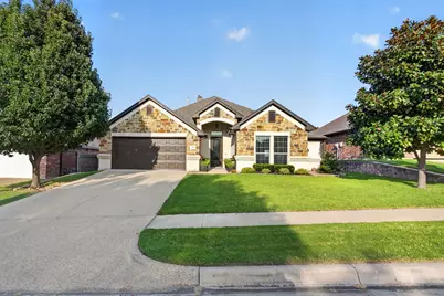 7208 Tour Trail, Benbrook, TX 76126 - Photo 2