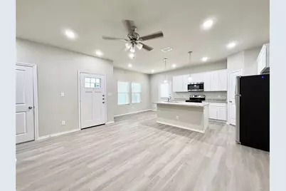 3501 E Renfro Street #103, Burleson, TX 76028 - Photo 8