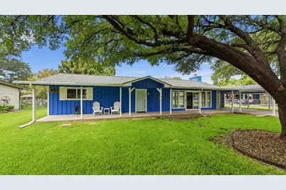 3904 Winding Way, Granbury, TX 76049 - Photo 2