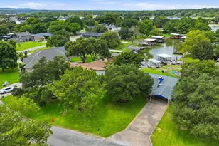 3904 Winding Way, Granbury, TX 76049 - Photo 40