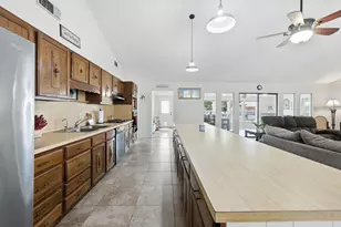 3904 Winding Way, Granbury, TX 76049 - Photo 16