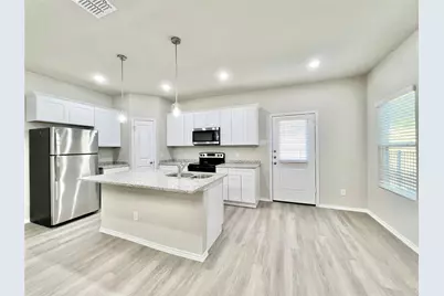 3501 E Renfro Street #403, Burleson, TX 76028 - Photo 4
