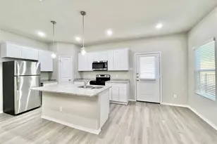 3501 E Renfro St, Burleson, TX 76028 - Photo 4