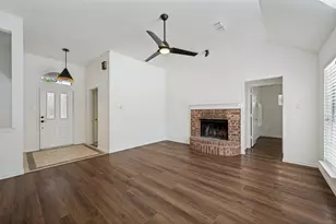 1521 Morrison Dr, Fort Worth, TX 76112 - Photo 6