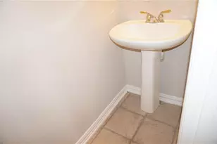 917 Avondale Ln, Plano, TX 75025 - Photo 4