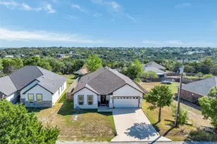 2415 Beverly Dr, Granbury, TX 76048 - Photo 26