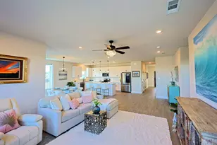 2415 Beverly Dr, Granbury, TX 76048 - Photo 2