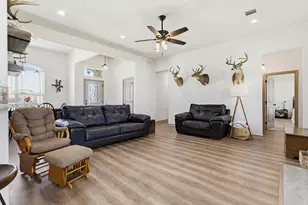121 Walnut St, Paradise, TX 76073 - Photo 4