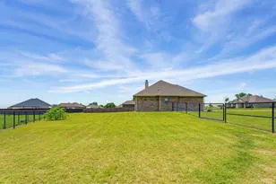 121 Walnut St, Paradise, TX 76073 - Photo 22