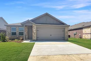 628 Haskell Dr, Aubrey, TX 76227 - Photo 2