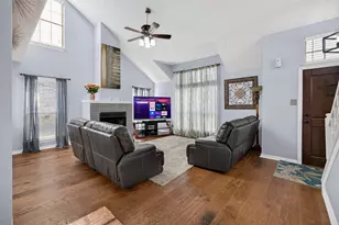 1925 Pinecrest Dr, Carrollton, TX 75010 - Photo 10