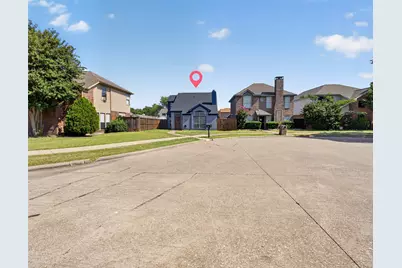 1925 Pinecrest Drive, Carrollton, TX 75010 - Photo 2