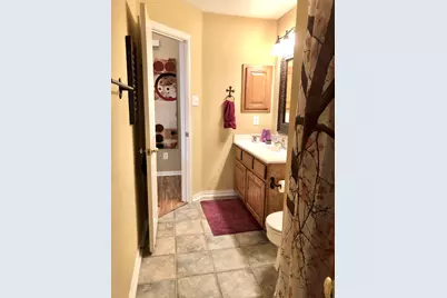 503 Landing Court, Grapevine, TX 76051 - Photo 14