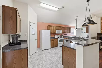 213 Sardius Boulevard, Granbury, TX 76049 - Photo 12