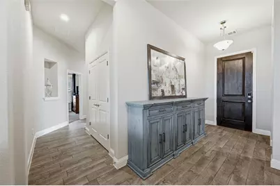 1303 Deer Hollow Drive, Arlington, TX 76002 - Photo 8