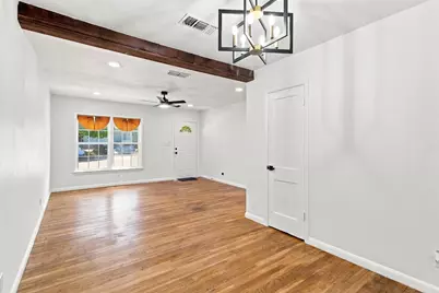 2716 Frazier Avenue, Fort Worth, TX 76110 - Photo 4