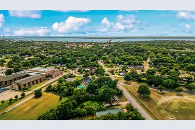 902 Williams Street, Rockwall, TX 75087 - Photo 4