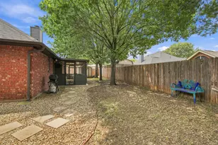 1635 S 5th St, Midlothian, TX 76065 - Photo 6