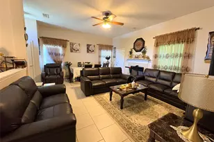 304 W Glen Meadow Dr, Glenn Heights, TX 75154 - Photo 4