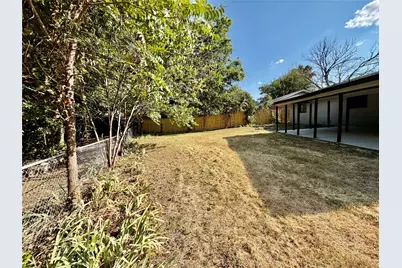 206 Cottonwood Street, Weatherford, TX 76086 - Photo 32