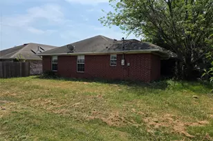 502 E College St, Leonard, TX 75452 - Photo 22