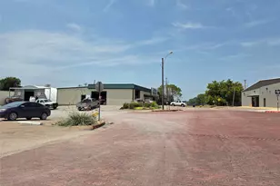502 E College St, Leonard, TX 75452 - Photo 24