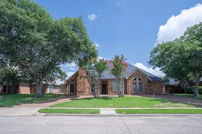 3905 Cross Bend Road, Plano, TX 75023 - Photo 1
