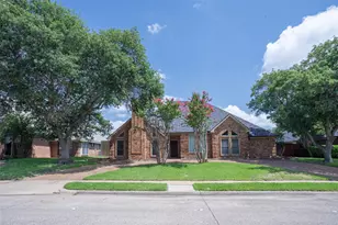 3905 Cross Bend Rd, Plano, TX 75023 - Photo 1