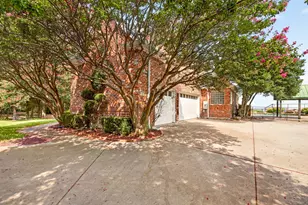 616 Redbud Ct, Cedar Hill, TX 75104 - Photo 4