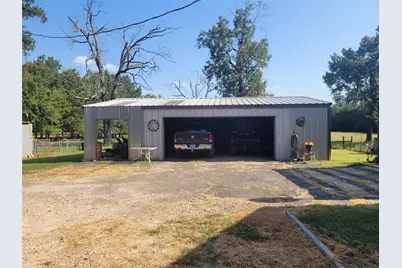 10510 U. S. Highway 82 E, Blossom, TX 75416 - Photo 20