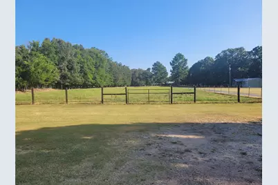 10510 U. S. Highway 82 E, Blossom, TX 75416 - Photo 26