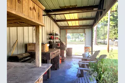 10510 U. S. Highway 82 E, Blossom, TX 75416 - Photo 22