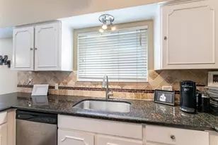 4320 Bellaire Dr S, Fort Worth, TX 76109 - Photo 10