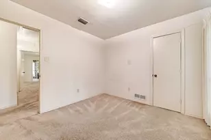 1913 Westcreek Dr, Garland, TX 75042 - Photo 22