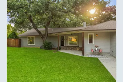 149 Redwood Drive, Highland Village, TX 75077 - Photo 2