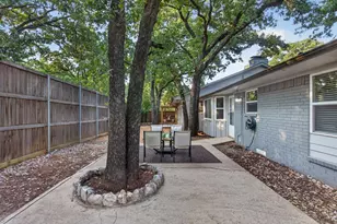 149 Redwood Dr, Highland Village, TX 75077 - Photo 36