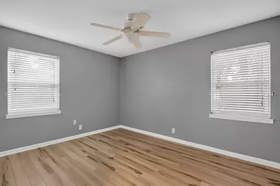 149 Redwood Drive, Highland Village, TX 75077 - Photo 10