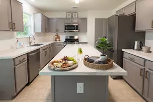 11826 Lelda Ln, Houston, TX 77071 - Photo 10