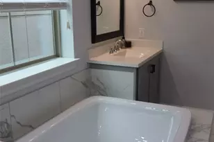 1140 Manacor Ln, Dallas, TX 75212 - Photo 24
