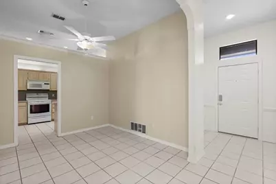 4820 Ashworth Court, Arlington, TX 76017 - Photo 4