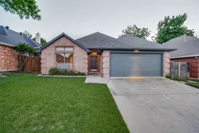 4820 Ashworth Court, Arlington, TX 76017 - Photo 2
