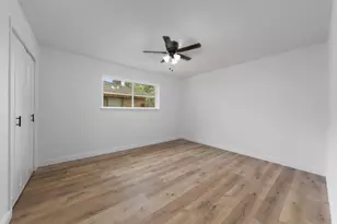 1815 Lakemont Dr, Arlington, TX 76013 - Photo 30