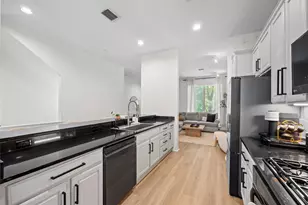 4411 McKinney Ave, Dallas, TX 75205 - Photo 10